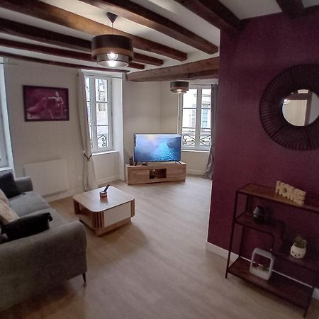 Appartement Le Vieux Laval à Laval  Extérieur photo